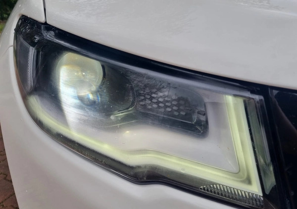 Jeep Compass cena 65900 przebieg: 101000, rok produkcji 2018 z Koło małe 379